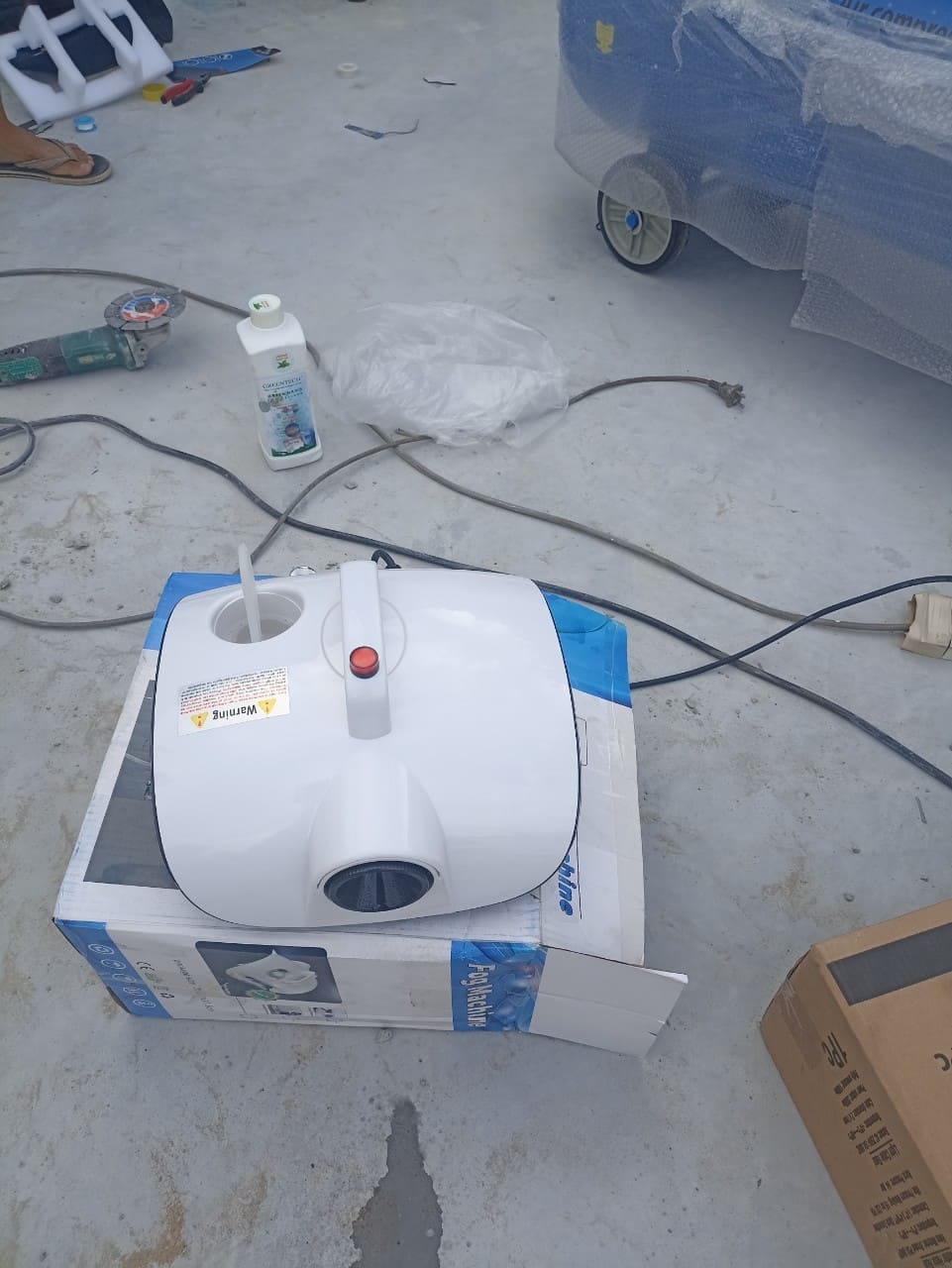 máy khử mùi ô tô diệt khuẩn