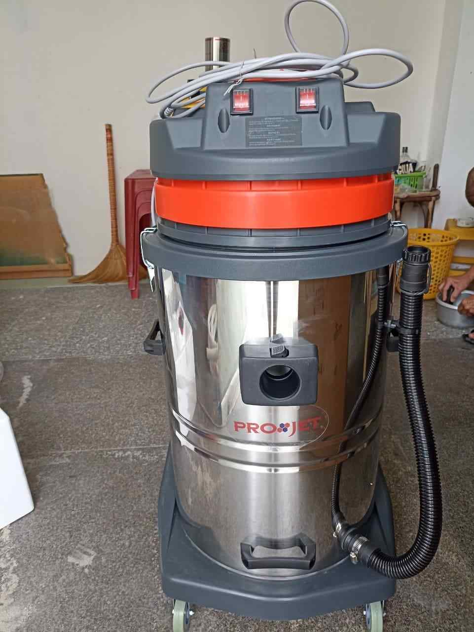 Bàn giao trọn bộ thiết bị sửa – rửa xe ô tô cho anh Lâm ở huyện Châu Thành, Kiên Giang 20 máy hút bụi công nghiệp