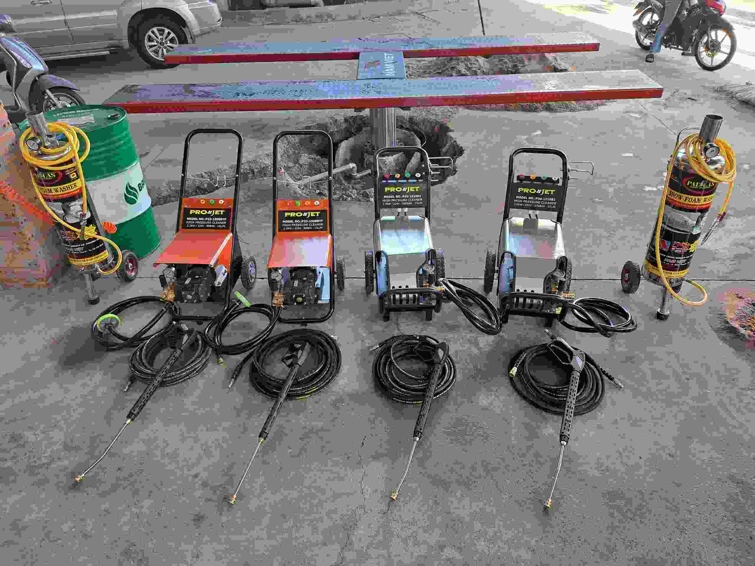 Cung cấp trọn bộ thiết bị sửa – rửa xe cho anh Hảo ở huyện Châu Thành, Hậu Giang 16 máy rửa xe projet p55-1518b3
