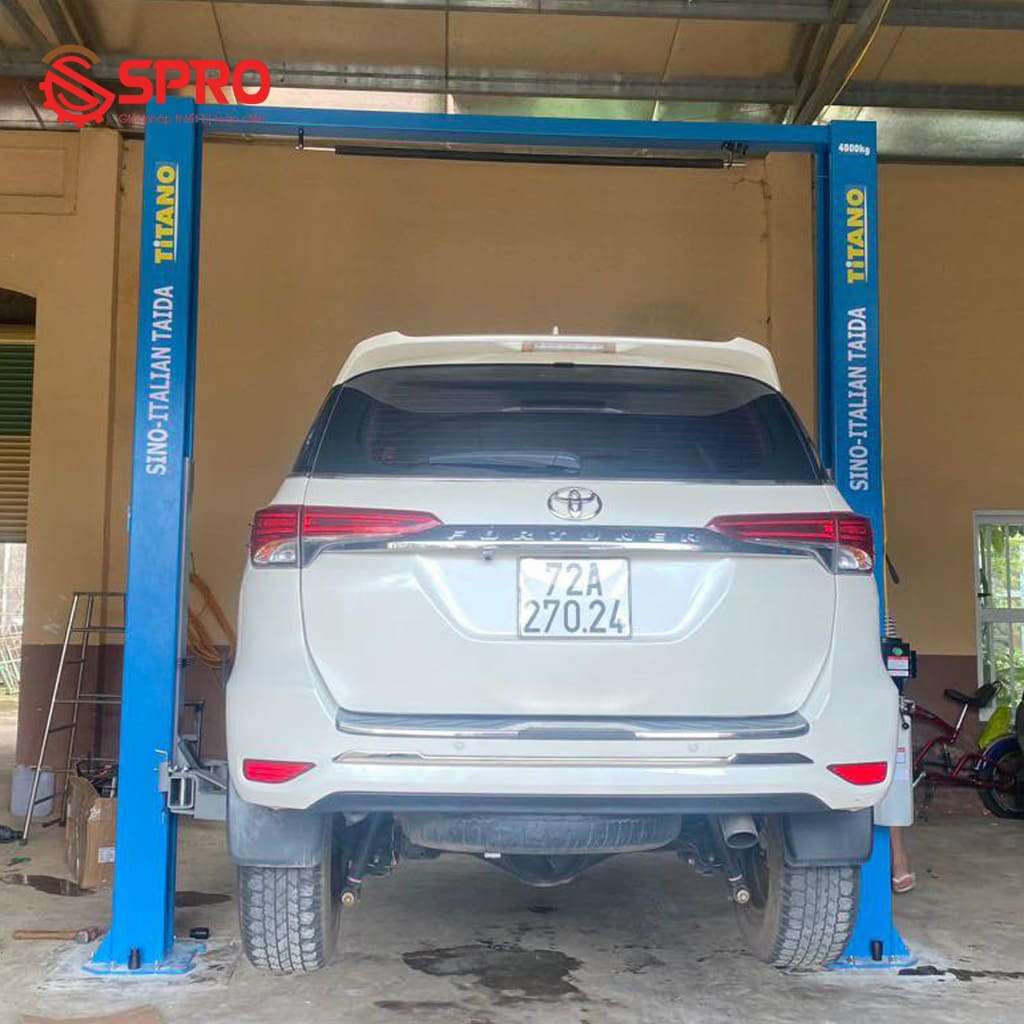 Cầu nâng 2 trụ sửa chữa xe ô tô chất lượng cao 4 cau nang 2 tru sua chua chat luong cao 4
