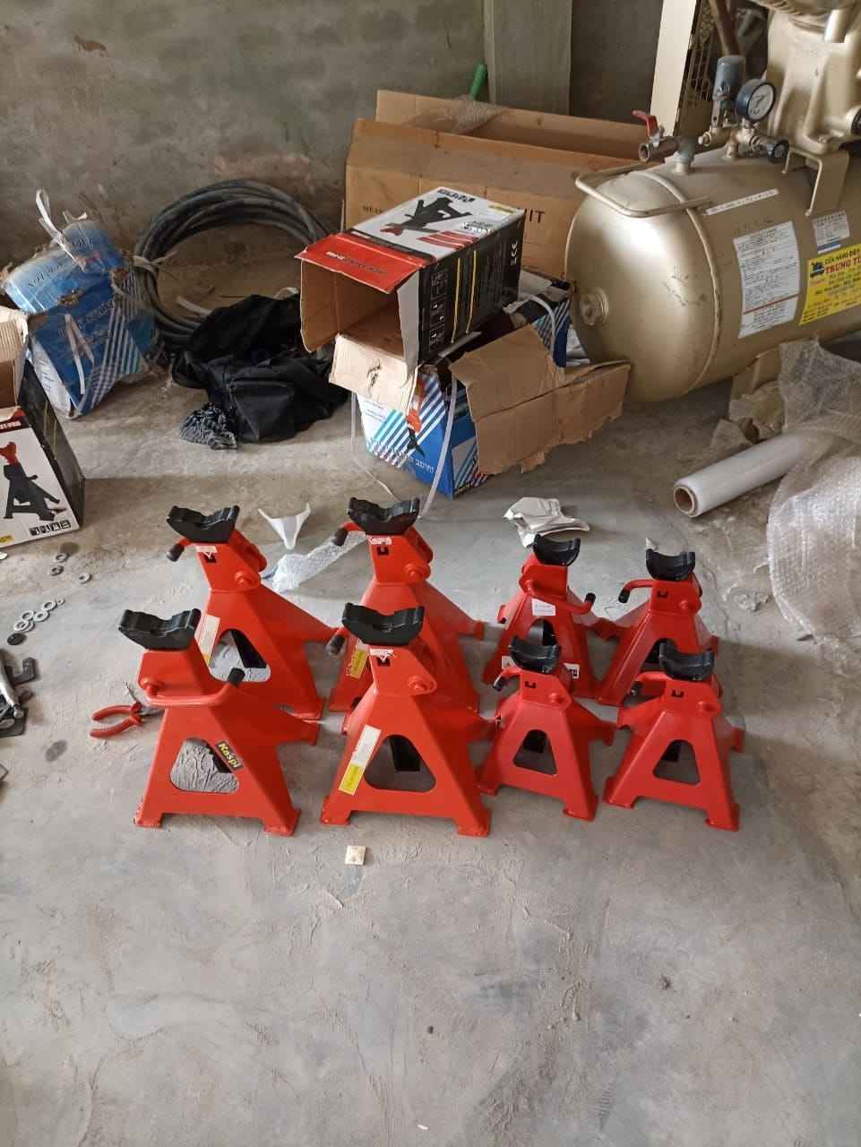 cầu nâng 2 trụ 
