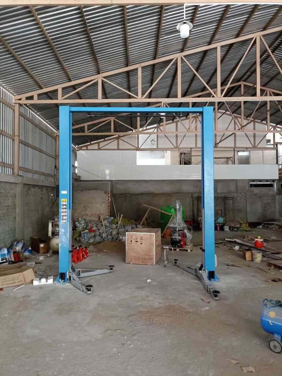 cầu nâng 2 trụ 