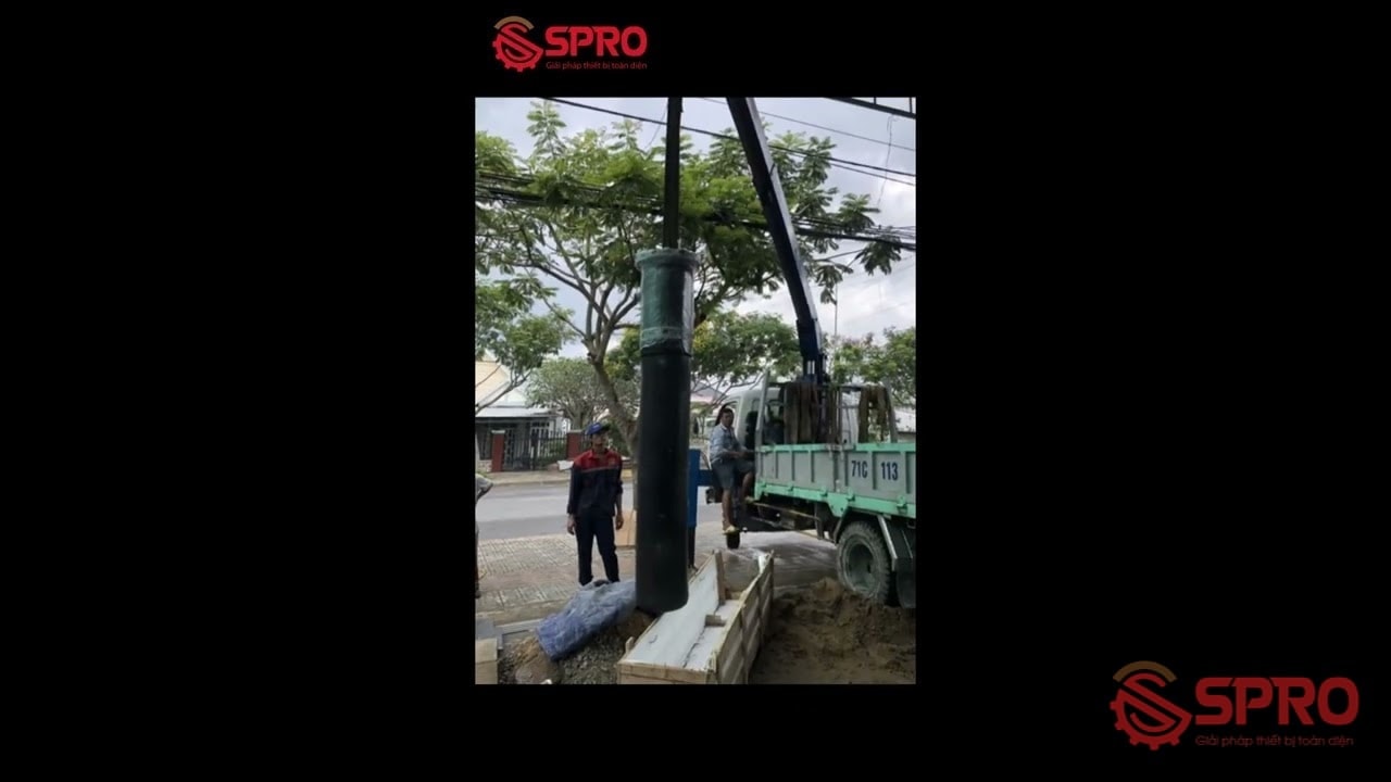 So sánh cầu nâng 1 trụ âm nền và lắp nổi: Loại nào tốt? 2 so sánh cầu nâng 1 trụ âm nền - Yêu cầu về mặt bằng và tính thẩm mỹ: Yếu tố mặt bằng đóng vai trò quyết định đến việc thiết kế trạm rửa xe tối ưu công